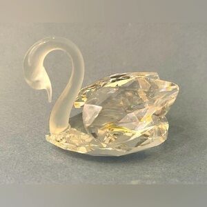 Swarovski Crystal Swan Figurine